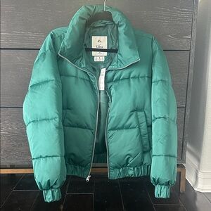 NWT Abercrombie & Fitch The AF Ultra Green Puffer Jacket Size Medium